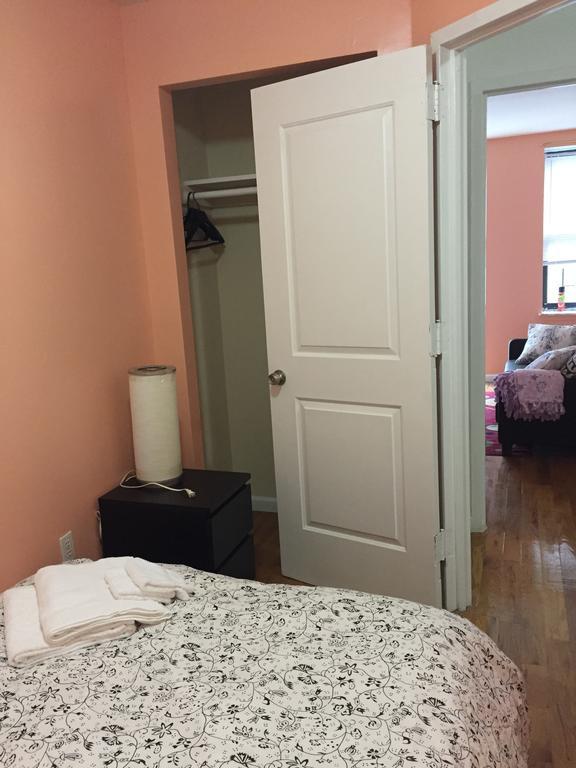 Apartment Manhattan 4 Bedroom Apt Upper East Side New York