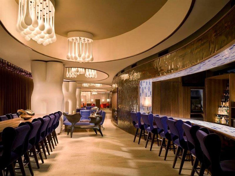 Hotel Renaissance Times Square By Marriott 4*