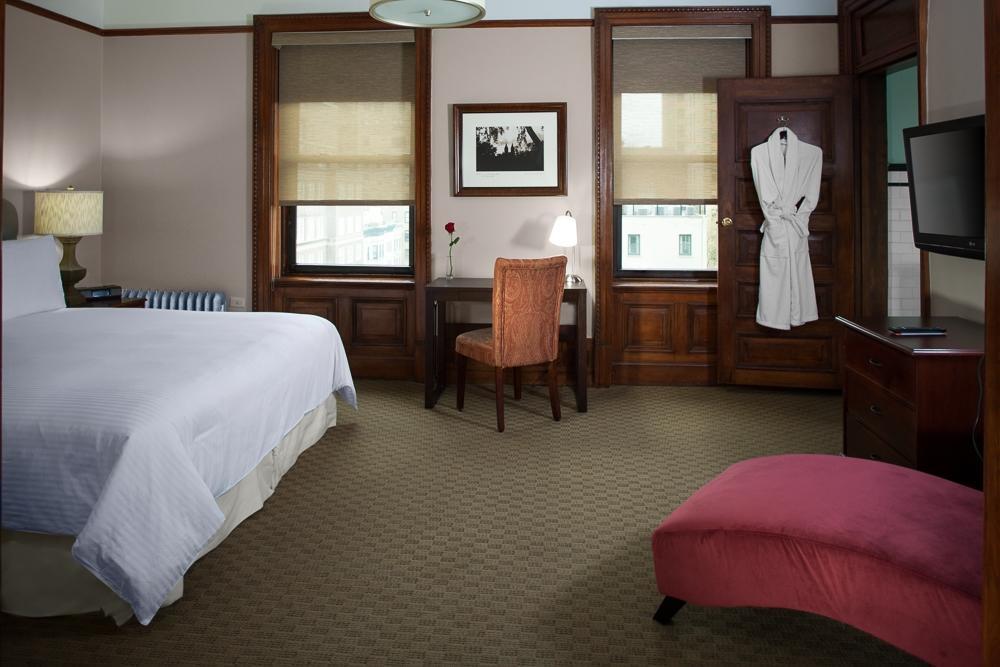 Wales 3* New York