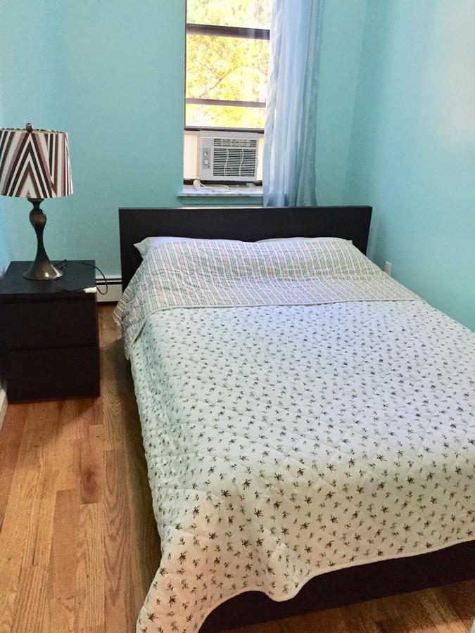 Manhattan 4 Bedroom Apt Upper East Side