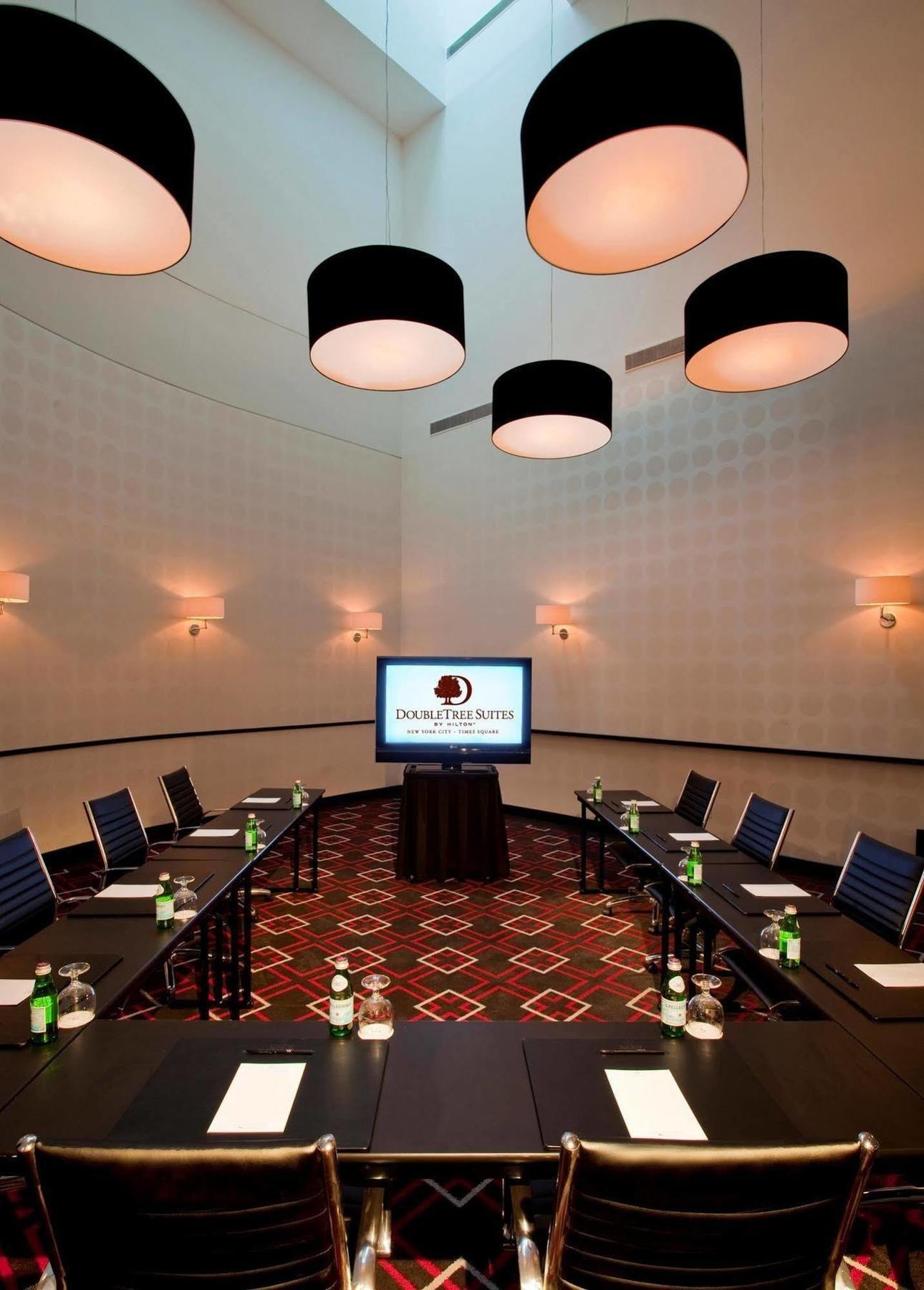 Hotel Doubletree By Hilton Nyc - Times Square