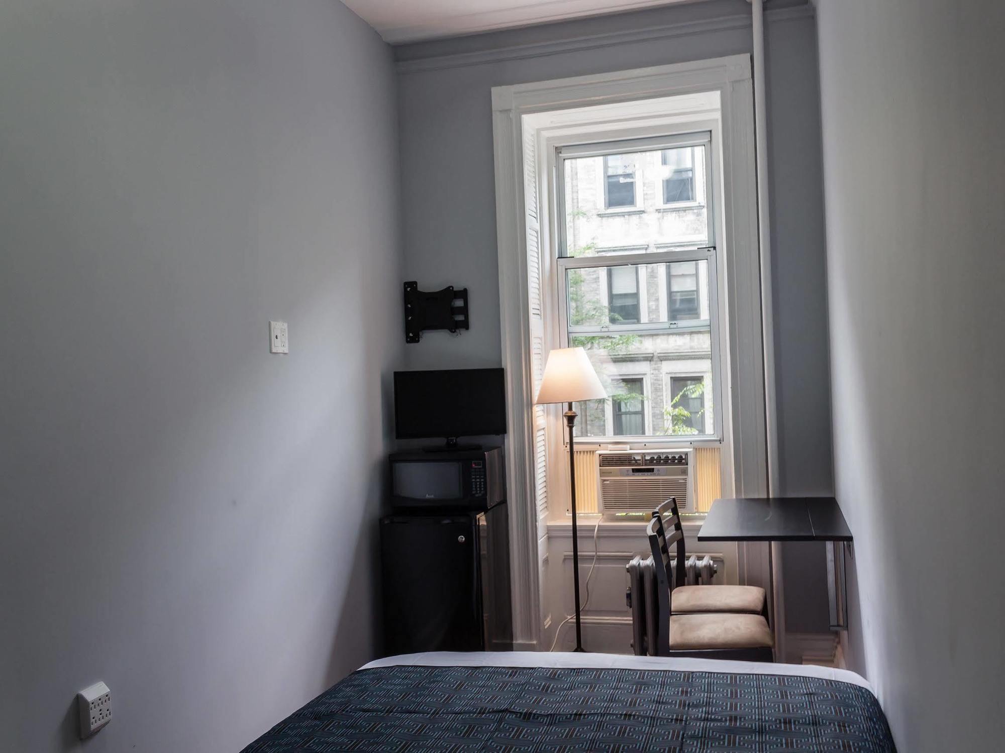 The Park North 3*