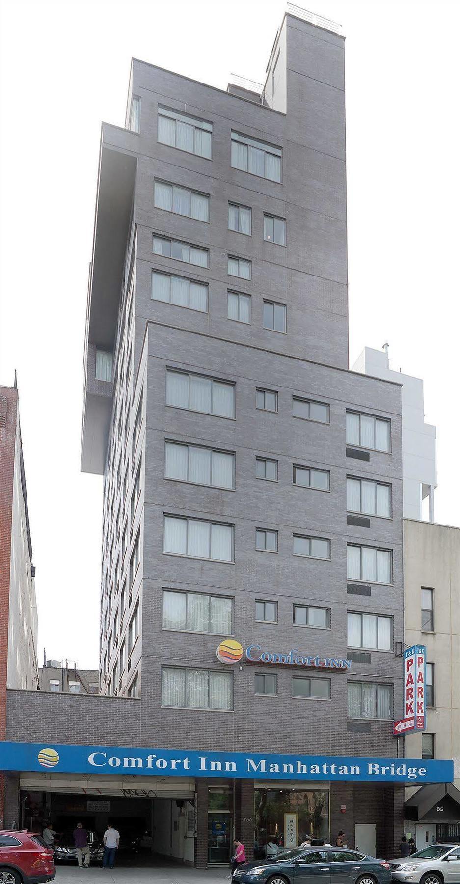 Comfort Manhattan Bridge Hotel