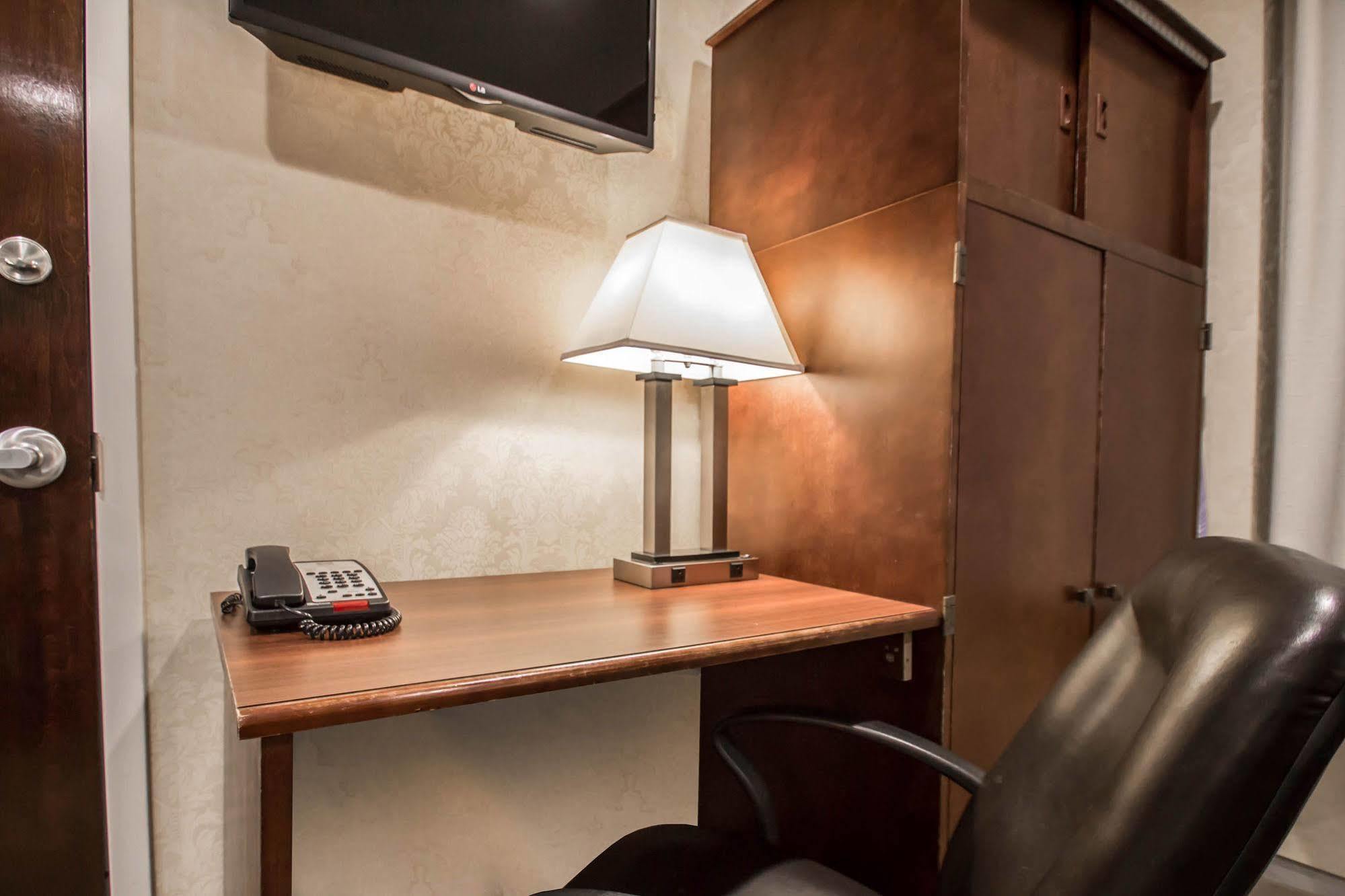 Comfort Manhattan Bridge Hotel New York