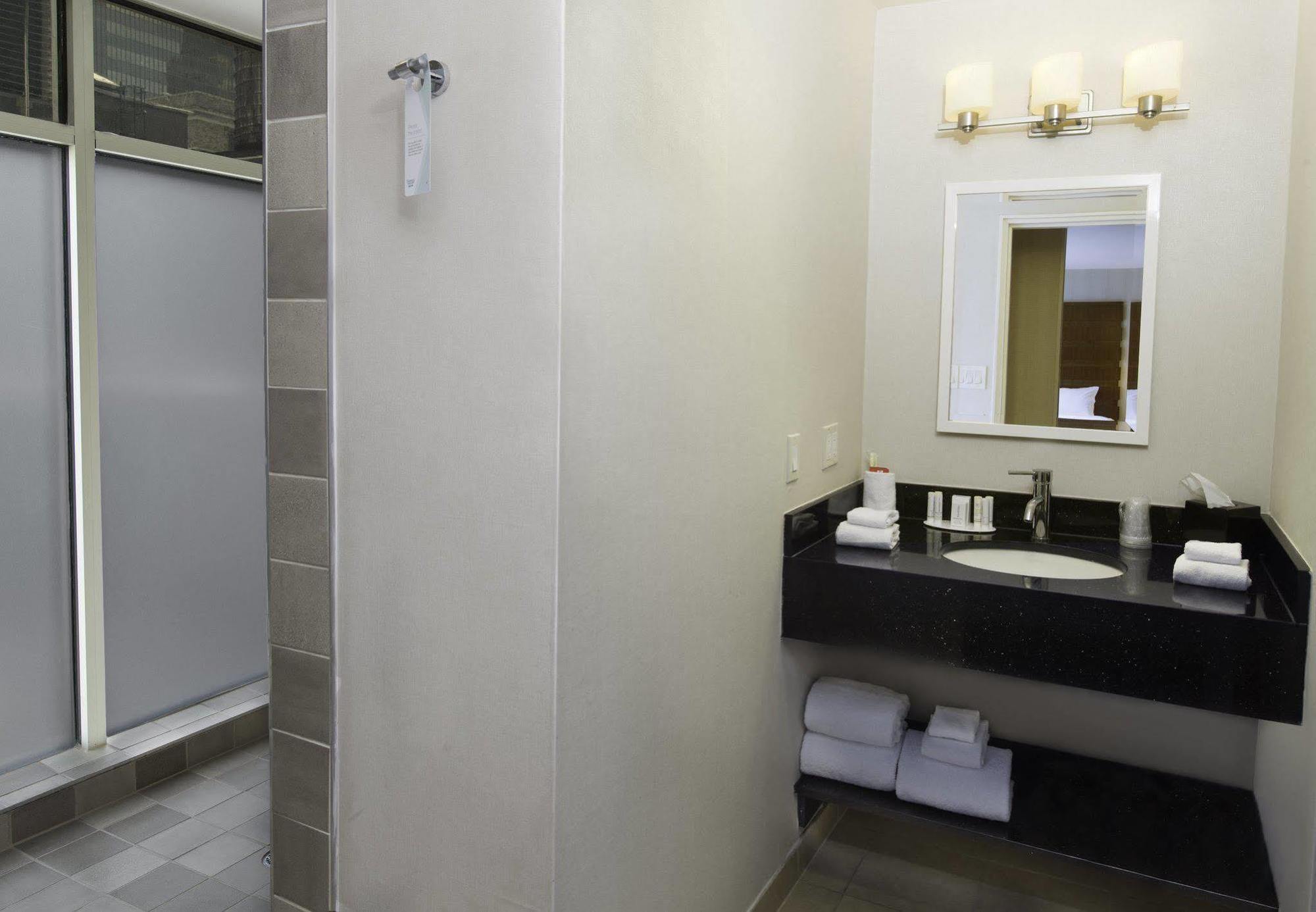 Fairfield & By Marriott Manhattan/fifth Avenue Hotel
