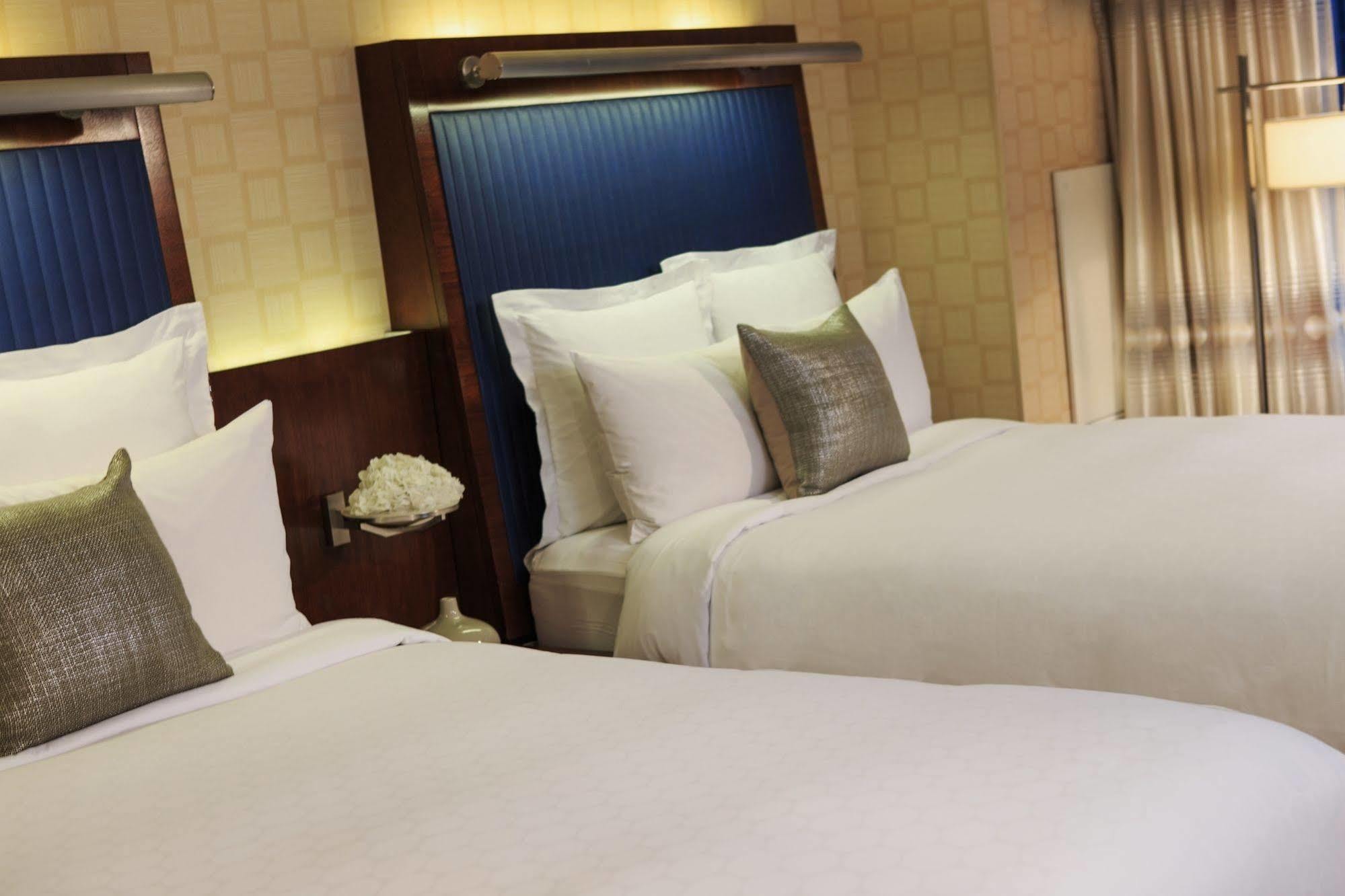 Renaissance Times Square By Marriott Hotel New York
