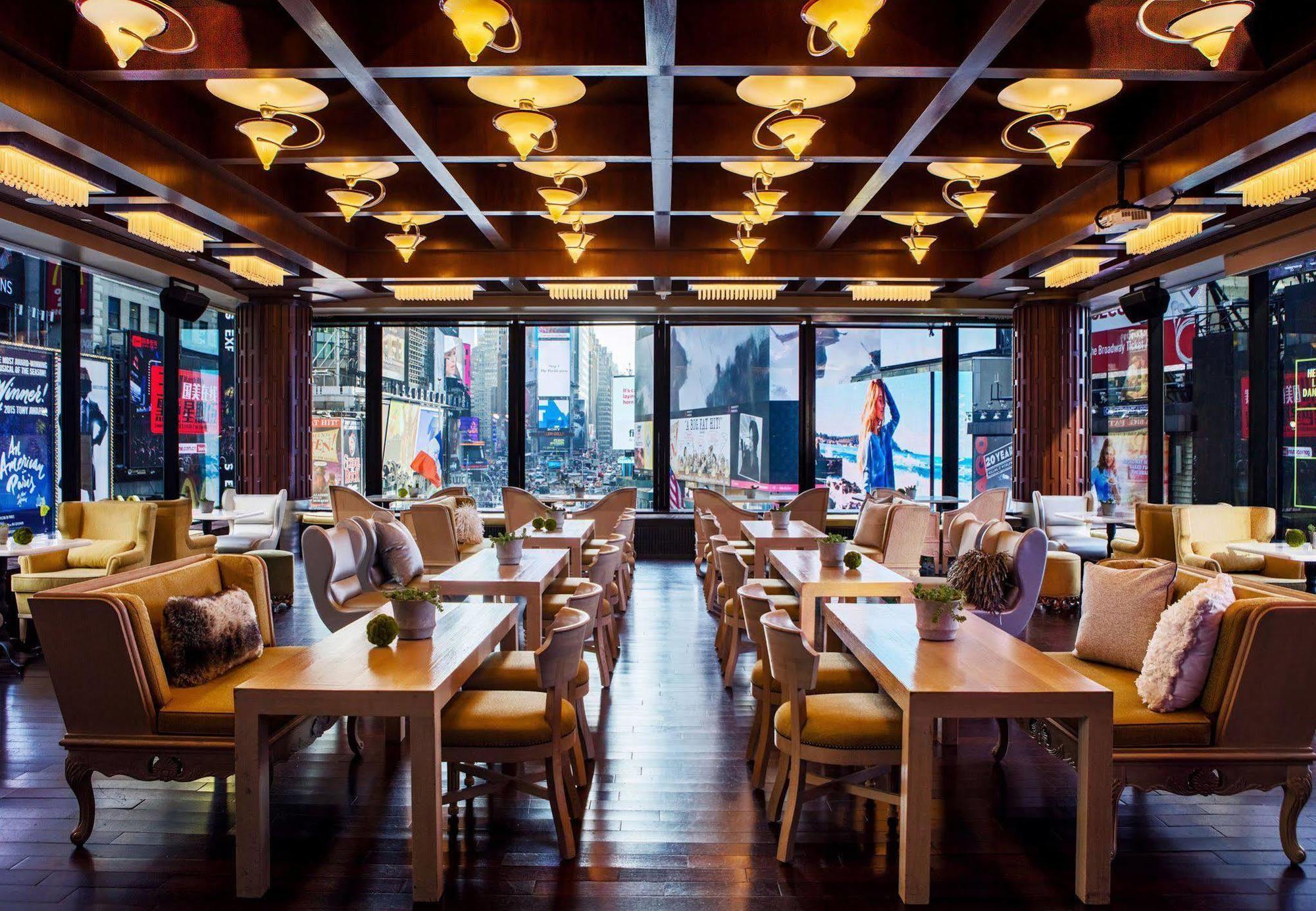 Renaissance Times Square By Marriott Hotel 4*