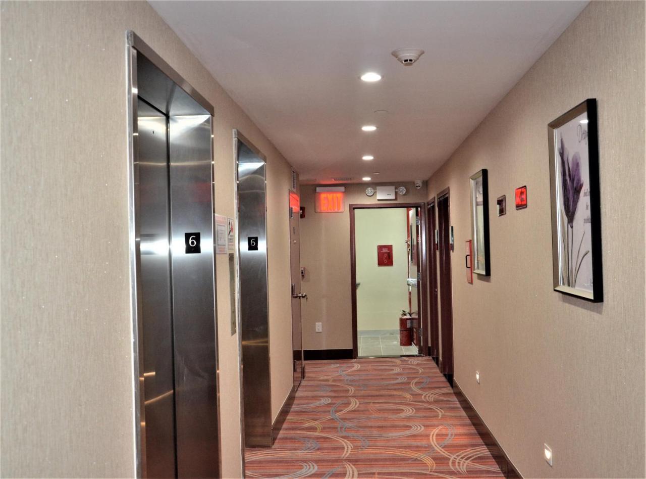 Hotel Lic Plaza New York