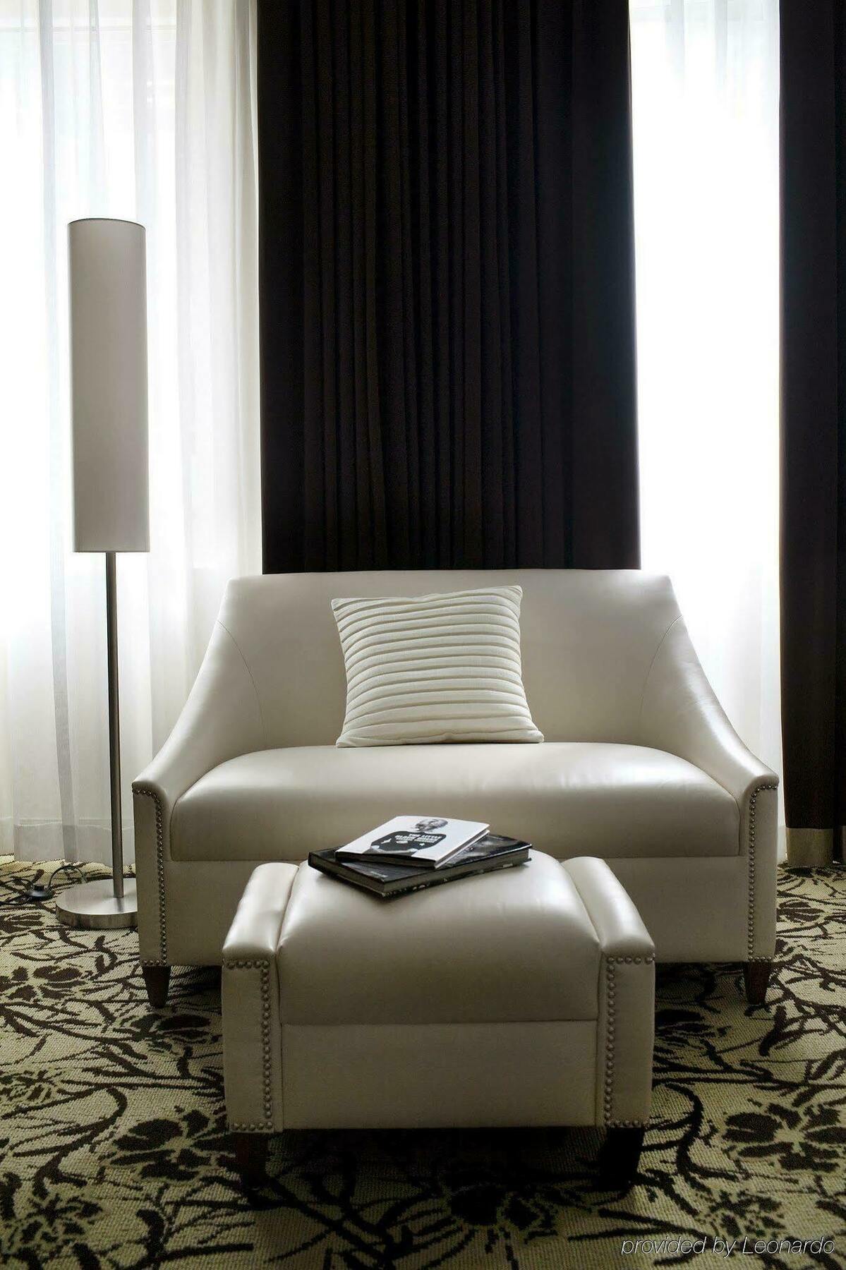 Cassa Ny 45th Street Hotel 4*
