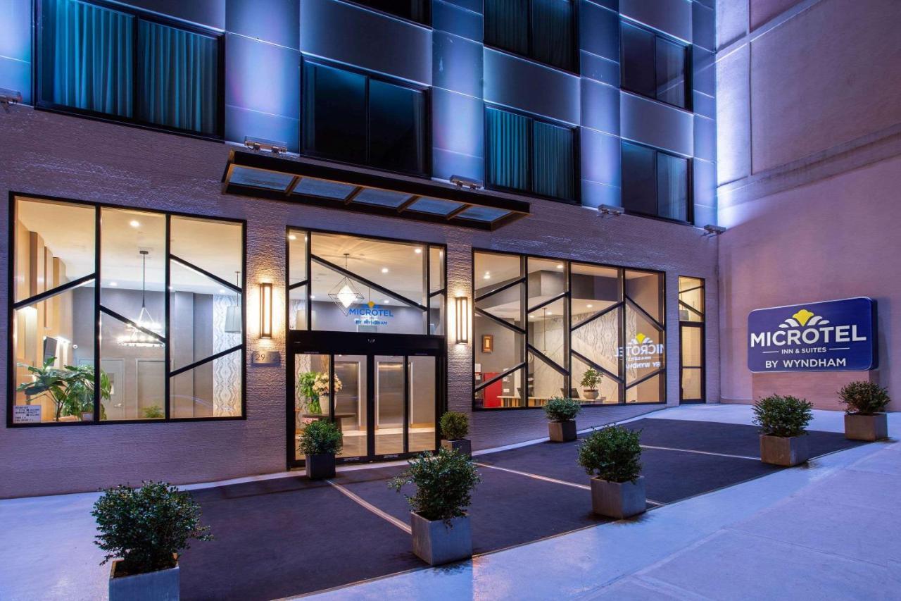 Microtel By Wyndham Long Island 3*