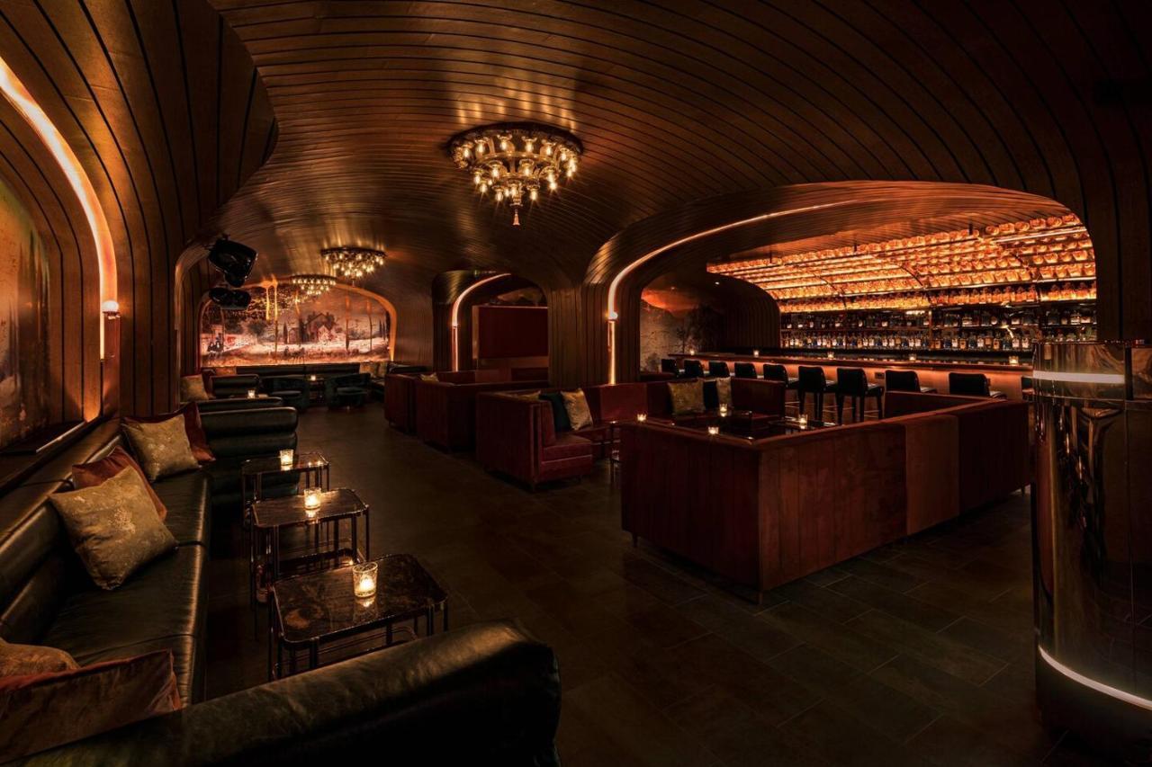 Moxy Nyc East Village Hotel 4*
