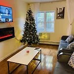Huge Duplex 2 Bedroom-Apt Queens Nyc. A Hidden Gem