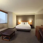 Hyatt Place Flushing/LaGuardia Airport