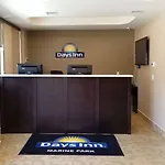 Days Inn By Wyndham Brooklyn Marine Park