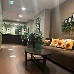 Cresthaven Inn Jamaica-Jfk