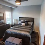 Quiet 3 Bedroom Apartment In Private Home
