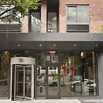 Chelsea 1Br W Balcony Doorman Gym Nyc-158
