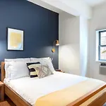 Hudson Yards Studio W Gym Doorman Nyc-230