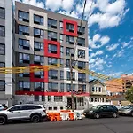Sleep Inn Brooklyn - Sheepshead Bay