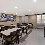 Sleep Inn Brooklyn - Sheepshead Bay