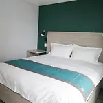 Starlight Hotel