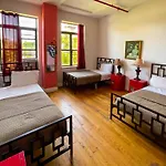 Ny Moore Hostel