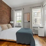 West Village 1Br W High Ceilings Skylight Wd Nyc-1172