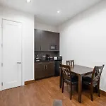 Aura Hotel Brooklyn
