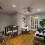 Lovely Room At 3 Bedroom Apt At The Heart Of East Village