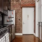Lovely Room At 3 Bedroom Apt At The Heart Of East Village