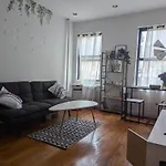 Chic One Bedroom Retreat In Downtown Manhattan