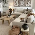 Cozy Nyc Urban Stay