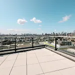 Holiday Inn Express Long Island City