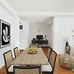 Two Bedroom Condo In Upper West Side