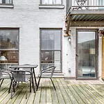 Downtown Bk 1Br W Roof Gym Nr Train Nyc-698