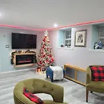 Lovely 2 Bedroom Apartment With 2 Entrance And Parking