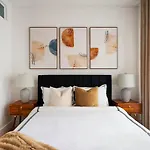 1290-7 New Renovated 2 Bedrooms In Ues