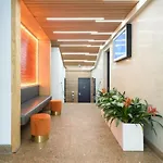75-1C New 1Br Prime Ues W&D