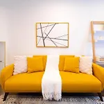 69-3C Stylish Lower East Side 1Br Apt