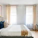 1597-7 Luxury Upper East Studio W&D In Unit