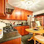 Best Large Private Room & Private Bathroom