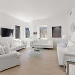 Heart Of Midtown West, Parking, Gym, Wd, Ac, Security