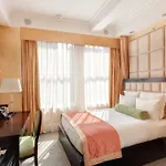 3 Bedroom Condo In Flatiron