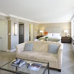 Sutton Court Hotel Residences