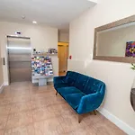 Canal Loft Hotel