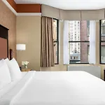 The Hotel At Fifth Avenue