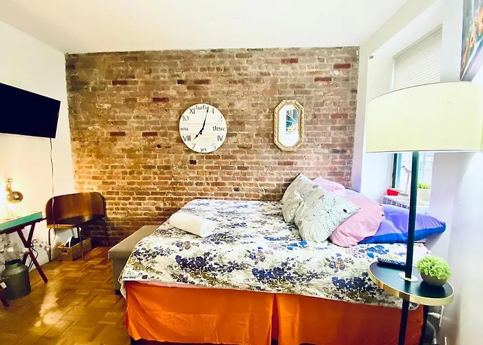 Times Square Manhattan - Private Room In 2 Bedroom Apartment