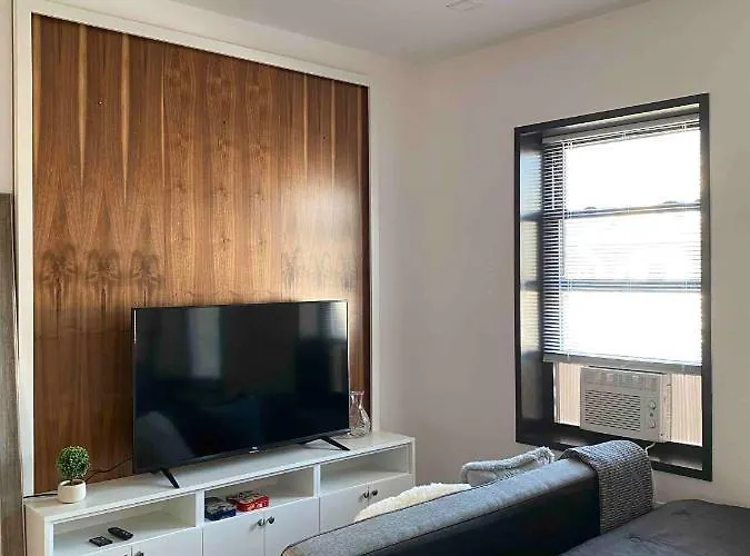 145 St Queens Near Jfk, Lga, & Citi Field, Free Parking In The Backyard 646-667-6696