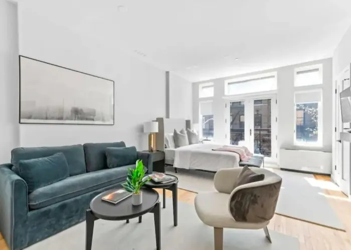 Cozy Studio Apartment At Ues