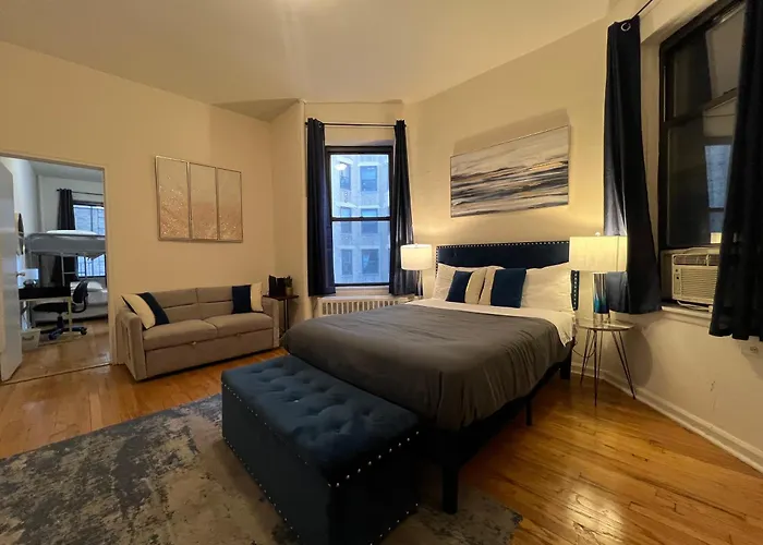 Uws New York